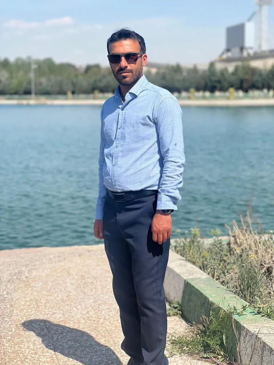 علیرضا جوادی